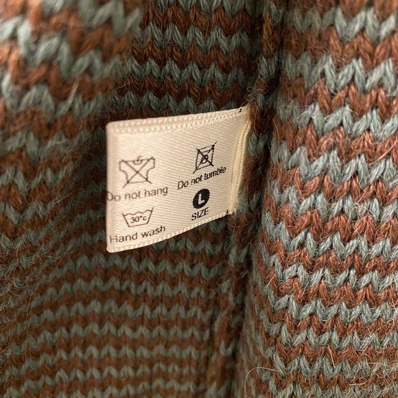 Baby alpaca sweater coat - Picture 4 of 5